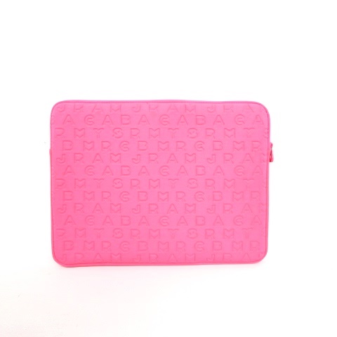 マークバイマークジェイコブス MARC by MARC JACOBS PCケース マークバイマークジェイコブス MARC by MARC JACOBS PCケース