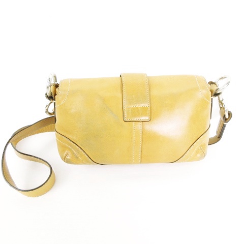 COACH レザー ショルダーバッグ イエロー　値下げ交渉 賜ります COACH イエローレザーショルダーバッグ メンズ