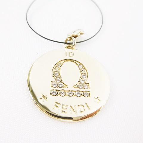 フェンディ FENDI LIBRA ペンダントトップ ヘッド アクセサリー