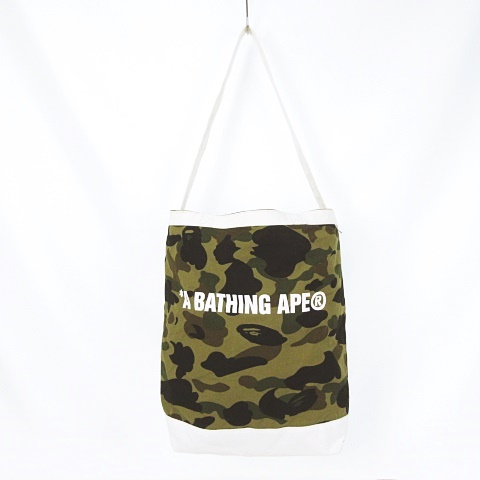 山*子様 MCM × BAPE コラボ スターク・ベルトバッグ・カモフラージュ・ 人気話題コラボ BAPE x MCM Stark Belt Bag Medium Visetos Camo (A