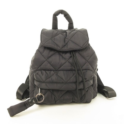 ザラ Zara キルティングリュック バックパック リュックサック デイバック キルティングバッグ ブラック 黒 レディース 053 ベクトルパーク