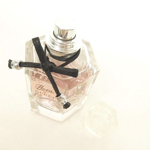 フローラ バイ グッチ オードパルファム ボディローション 50mlギフト