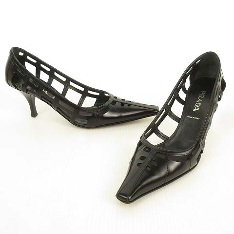 プラダ PRADA スクエア ポインテッドトゥ パンプス パンチング 