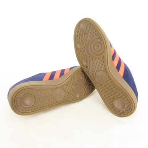 アディダスオリジナルス adidas originals 美品 MUNCHEN GY7400