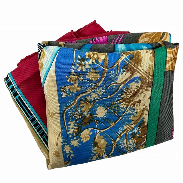 HERMÈS シルクスカーフ 青緑 HERMES 中古 エルメス スカーフ 90 カレ KOSMIMA 宇宙 緑