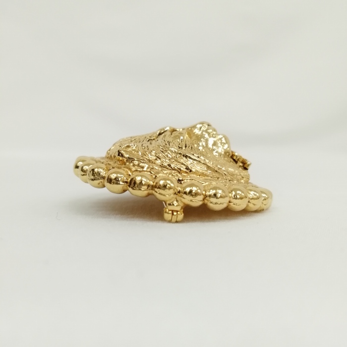 【シャネル】極美品　ライオン＆太陽モチーフ ピンブローチ　ゴールド　箱付き CHANEL vintage （シャネル ヴィンテージ）LION DESIGN PIN
