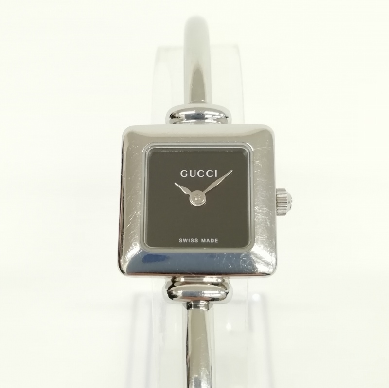 グッチ GUCCI 1900L クオーツ 腕時計 バングルウォッチ 黒文字盤