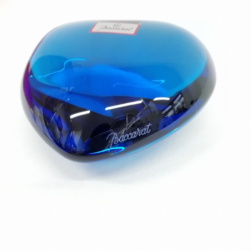 バカラ Baccarat ペーパーウェイト 水色
