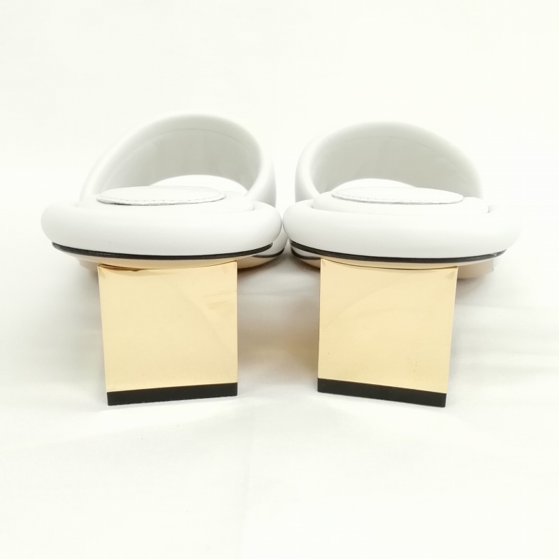 フェンディ FENDI FFバゲット ゴールドヒール ホワイトナッパレザー