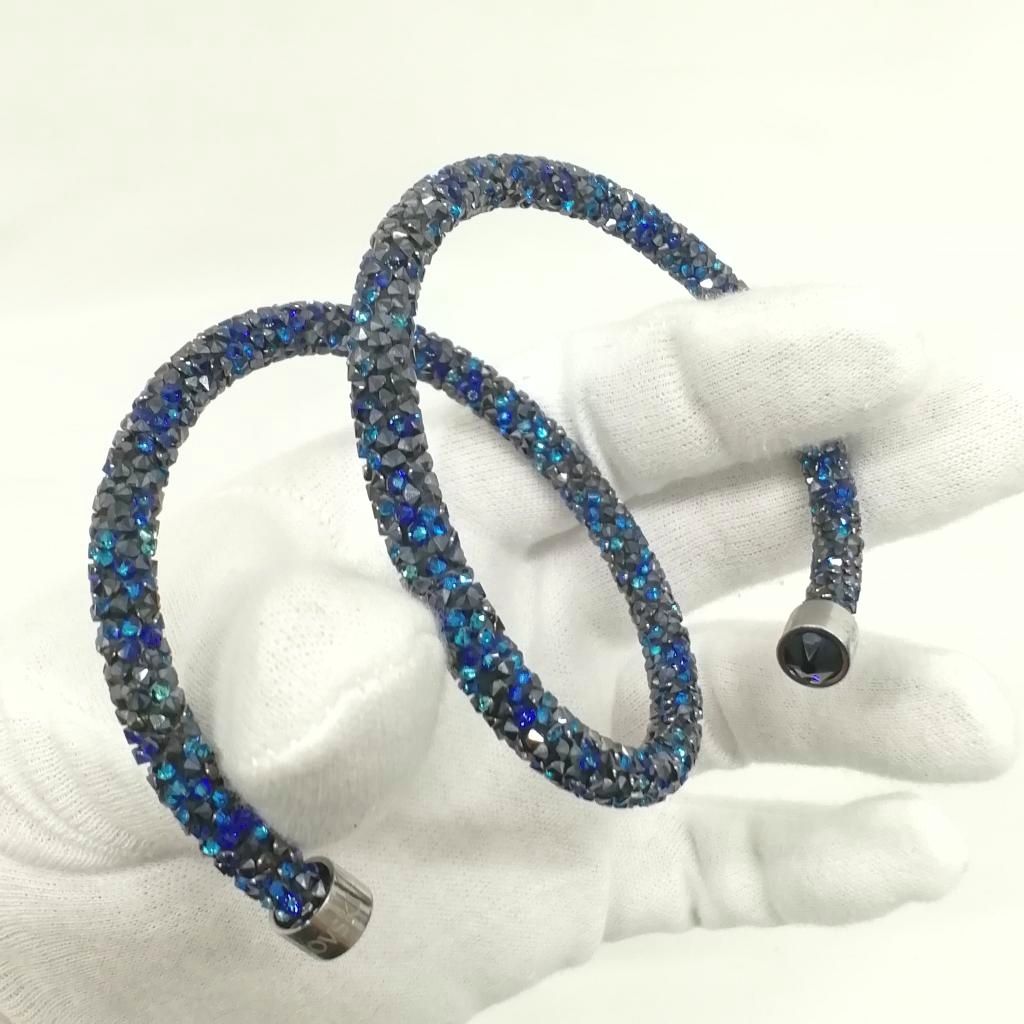 スワロフスキー SWAROVSKI クリスタルダスト 2連 ブレスレット スワロフスキー SWAROVSKI クリスタルダスト 2連 ブレスレット