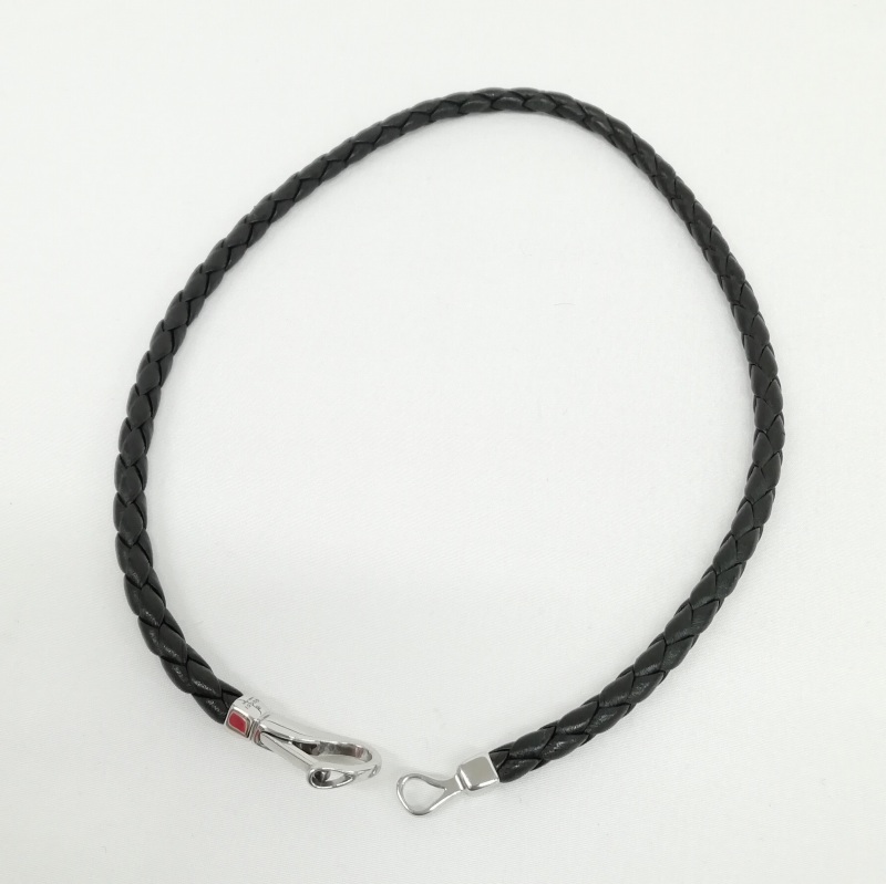 黒 レザー 編み込み ブレスレット　GUCCI GUCCI - GUCCI グッチ 編み込み レザー ブレスレット【中古】の