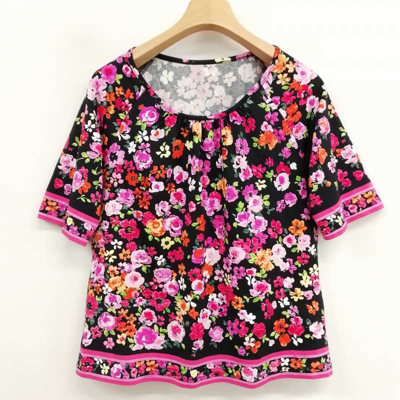 美品 LEONARD カットソー 花柄 チュニック フラワー/ブラウス 水色 美品 LEONARD カットソー 花柄 チュニック フラワー/ブラウス 水色