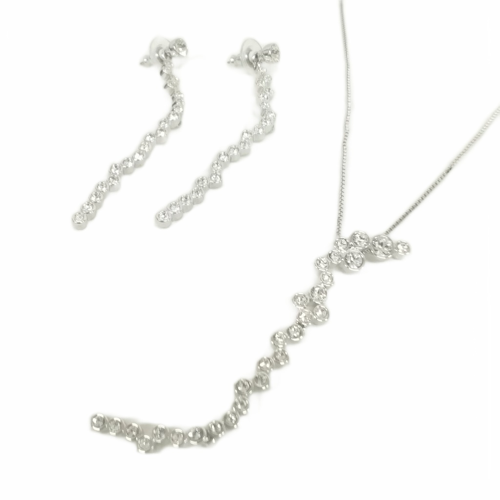 スワロフスキー　セット SWAROVSKI スワロフスキー ネックレス ピアス セット ネックレス