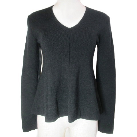 LEMAIRE ルメール　ぺプラムセーター　ニット　リブクルーネックプルオーバー LEMAIRE ぺプラムセーター LEMAIRE ルメール クルーネックニット