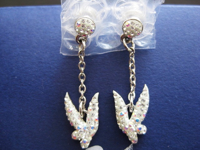 SWAROVSKI／スワロフスキー】 ティンカーベルモチーフピアス/シルバー 