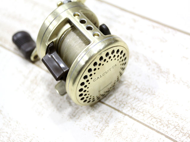 リール シマノ SHIMANO カルカッタ 201XT RH38 01091 /Z SSAW