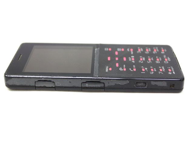 と*も様 ガラケー めいケータイ博物館】大ヒット変態ガラケー、905SH・P905iが