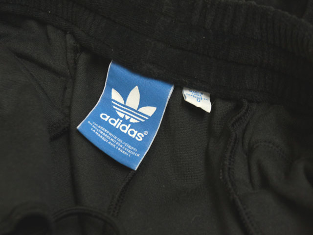 アディダス Adidas ジャージ セットアップ ベロア ワンポイント ジップアップ O ブラック 黒 H17 メンズ 059 ベクトルパーク アディダス Adidas ジャージ セットアップ ベロア ワンポイント ジップアップ O ブラック 黒 H17 メンズ 059 ベクトルパーク