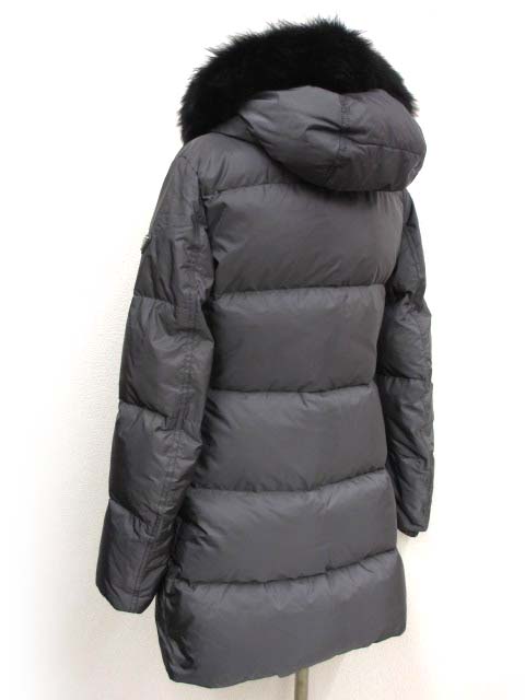 美品 PRADA プラダ 29E117 シープファー付きダウンコート 40 口コミ・レビュー｜PRADA((29E117))((選べるお色))ファーフード付き