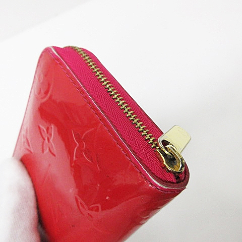 ルイヴィトン LOUIS VUITTON ジッピー・コインパース ヴェルニ M93203  