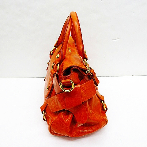 miu miu オレンジ ハンドバッグ　2wayショルダーバッグ　1302 miu miu オレンジ ハンドバッグ 2wayショルダーバッグ 1302 miu miu