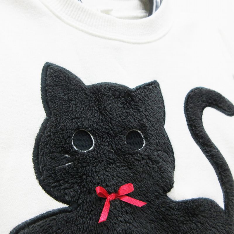 西松屋 キッズ 子供服 スエット トレーナー 長袖 丸首 ネコ柄 ファーワッペン アップリケ 裏起毛 100 白 ホワイト系 キッズ 064 ベクトルパーク