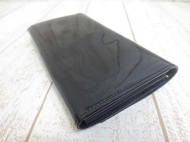 ルイヴィトン LOUIS VUITTON ヴェルニ M61316 ポルトフォイユ ルイーズ 
