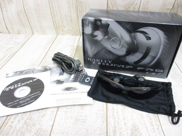 未使用品 オークリー OAKLEY THUMP PRO サンププロ 05-196 MP3