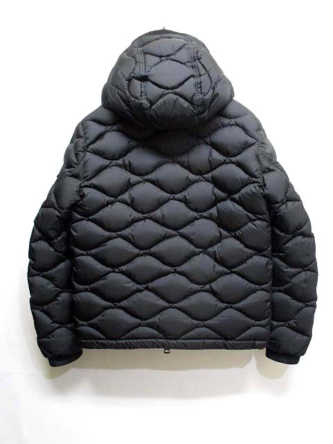 美品 DIST 17-18AW モンクレール MONCLER MORANDIERES モランデレス 