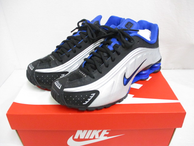 ナイキ NIKE 美品 104265-074 SHOX R4 ショックス スニーカー