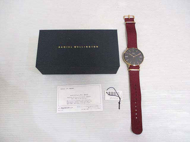 Daniel Wellington 腕時計 ブラック×ローズゴールド替ベルト箱有