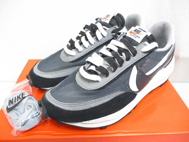 ナイキ NIKE 極美品 SACAI サカイ LDWAFFLE BV0073-001 ワッフル  