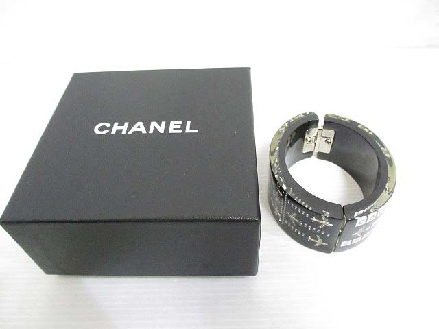 シャネル CHANEL 美品 バングル ブレスレット プラスチック エア
