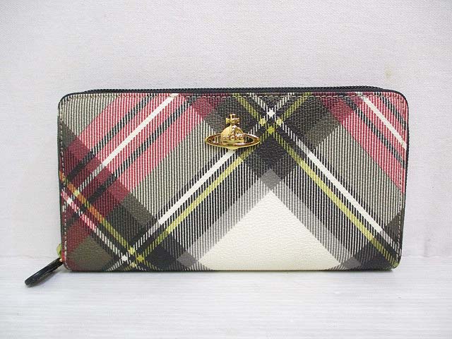 新品 箱付き Vivienne Westwood 長財布（a17 《極美品》 Vivienne  