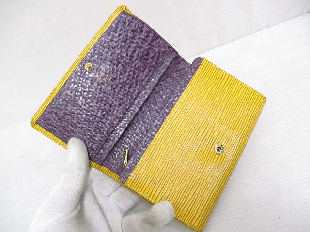 驚きの安さ エピ ルイヴィトン ポルトフォイユ L 財布 二つ折り トレゾール 小物