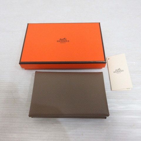 箱あり【ほぼ未使用】エルメス HERMES カルヴィ エトゥープ 優し