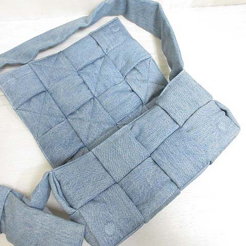 ボッテガヴェネタ BOTTEGA VENETA 美品 パデッド テック カセット  