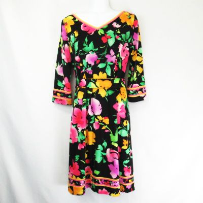 レオナール Leonard Fashion フラワー花柄 総柄 デザイン 七分袖 Vネック ロング ワンピース 黒 ブラック 38 レディース 066 ベクトルパーク