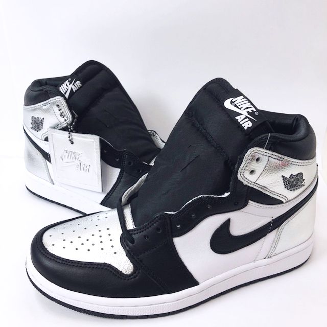 未使用品 ナイキ Nike Air Jordan 1 Retro High Og Silver Toe Womens Cd0461 001 Us7 24cm エア ジョーダン 1 レトロ ハイ Og シルバー ウィメンズ スニーカー 靴 2 レディース 066 ベクトルパーク