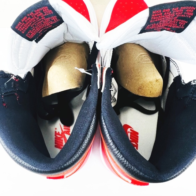 未使用品 ナイキ NIKE ☆AA☆ Air Jordan 1 High OG Heritage 555088 