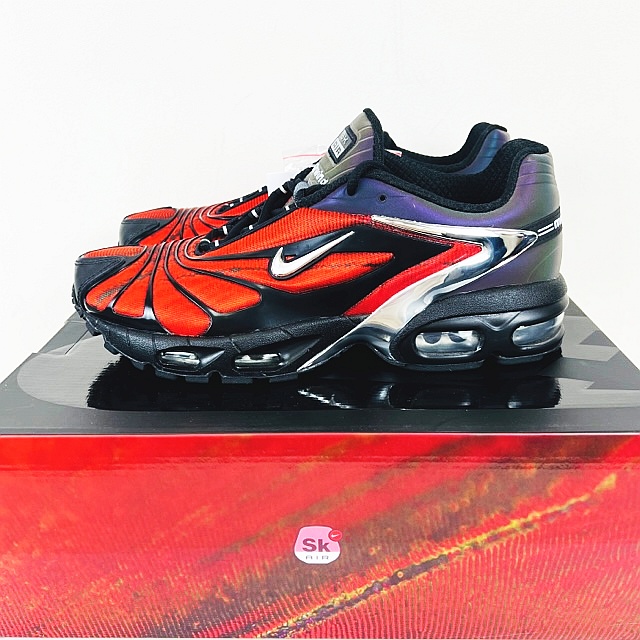 未使用品 ナイキ NIKE SKEPTA AIR MAX TAILWIND V BLACK/CHROME RED 