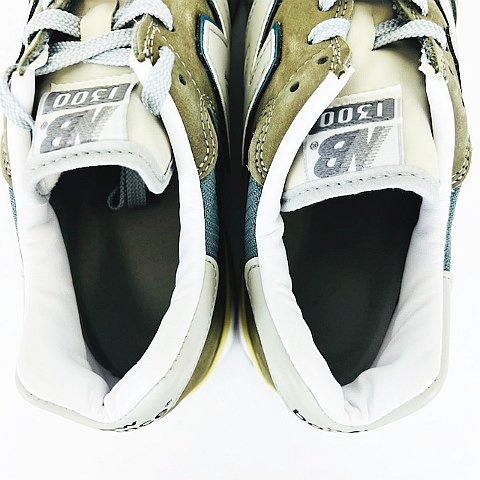 未使用品 ニューバランス NEW BALANCE M1300JP3 スニーカー 靴 US8.5  