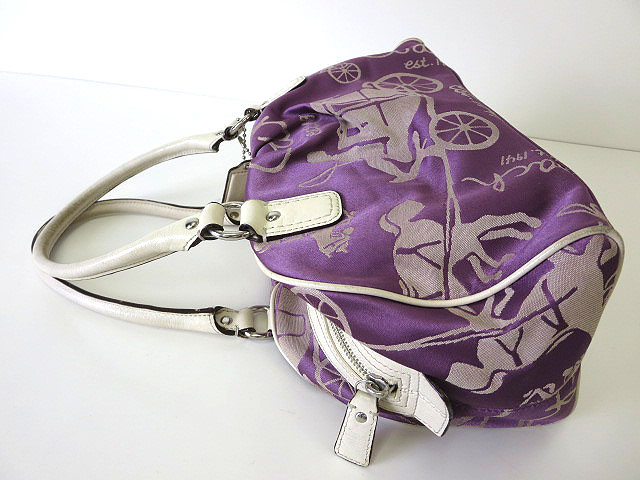 超美品✨COACH 馬車金具 ホースアンドキャリッジ チャーム付