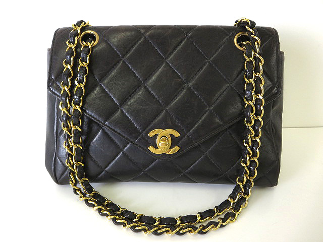 シャネル CHANEL バッグ マトラッセ ショルダーバッグ ダブル チェーン  
