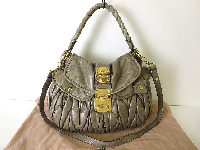 ミュウミュウ miumiu バッグ 2WAY ショルダーバッグ マテラッセ レザー  