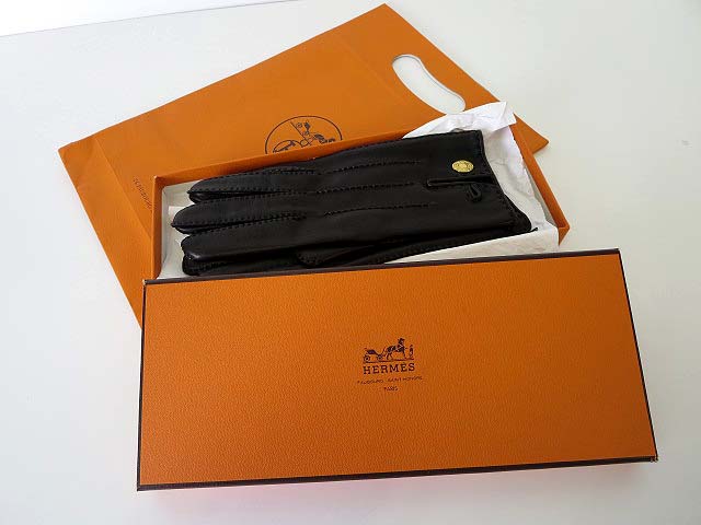 エルメス HERMES グローブ 手袋 セリエボタン ラムスキン 羊革 黒 