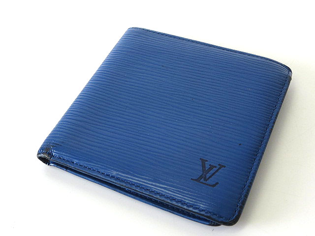 超美品 ルイヴィトン エピ マンダリン ポルトビエコンパクト 二つ折り財布 ルイヴィトン LOUIS VUITTON 財布 二つ折り エピ  M63545 レザー ポルト ビエ カルト クレディ モネ 青 トレドブルー ウォレット メンズ レディース 068-201912101476 |  ベクトルパーク LOUIS VUITTON 　ルイ・ヴィトン　エピ　二つ折り財布　マンダリン