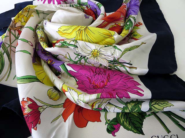 グッチ GUCCI スカーフ ショール 大判 ボタニカル 花柄 シルク 白 紺  