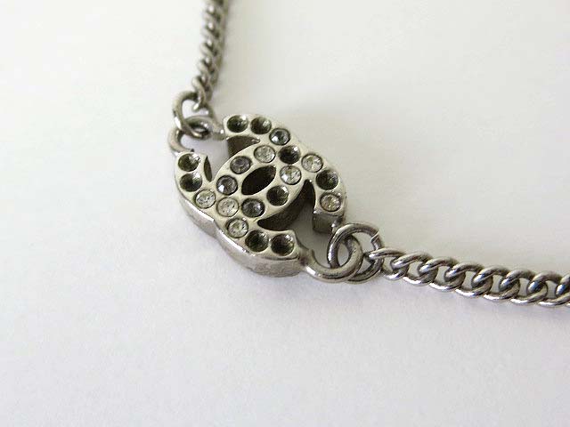 CHANEL シルバーブレスレット パール付き シャネル CHANEL シルバーカラー フェイクパール×メタル ココ