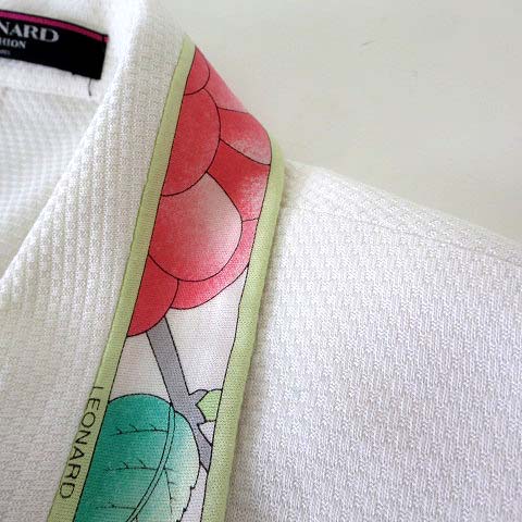 レオナール LEONARD スカートスーツ 上下 セットアップ ロゴ 花柄  